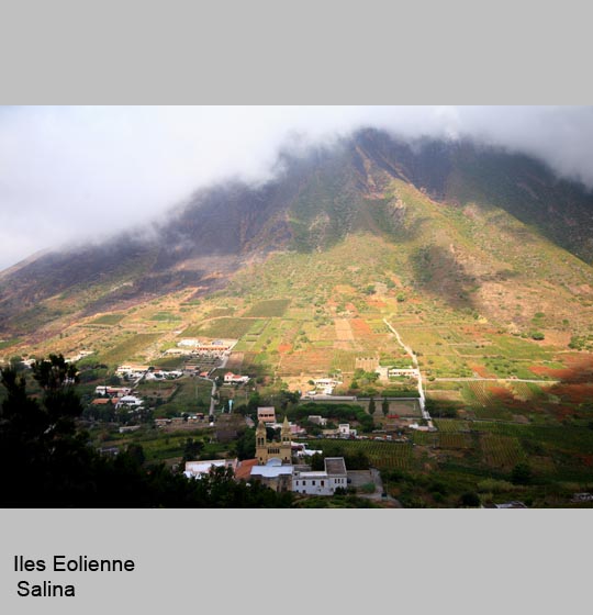 ile_eolienne/salina/salina2.jpg