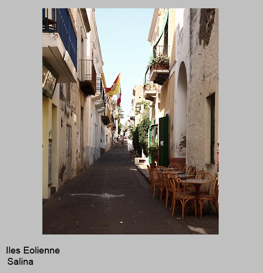 ile_eolienne/salina/salina9.jpg