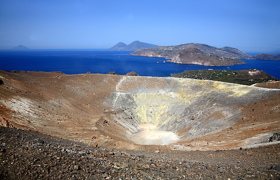ile_eolienne/vulcano/IMG_6710.jpg
